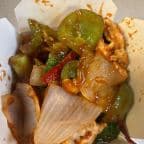 Best Hunan Chicken in Worcester, MA